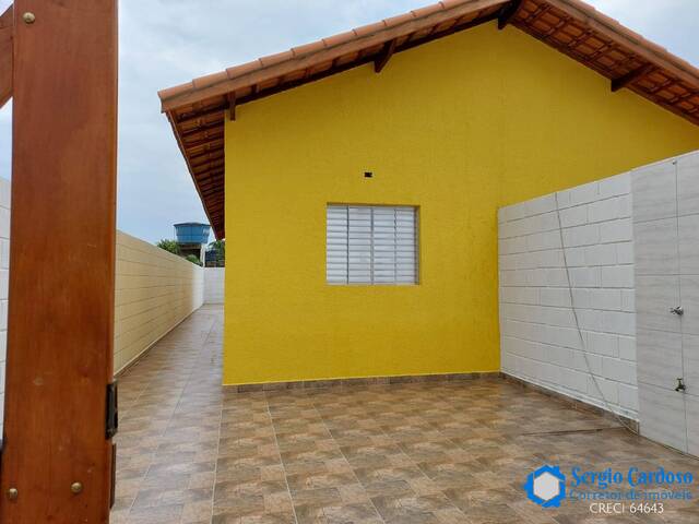 Casa para Venda no bairro Campos Elíseos, lado serra na cidade de Itanhaém  / SP. R$ 210.000,00 