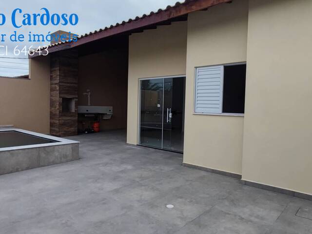 #2082 - Casa para Venda em Itanhaém - SP - 2