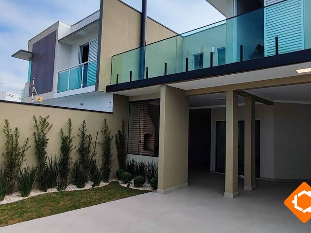 #2316 - Casa para Venda em Itanhaém - SP - 2