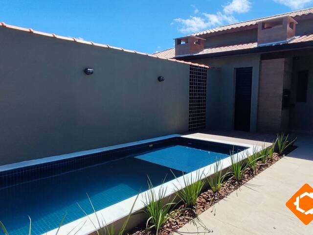 #2350 - Casa para Venda em Itanhaém - SP - 1