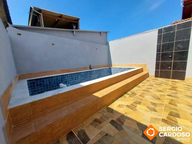 Casa para Venda em Itanhaém - 3