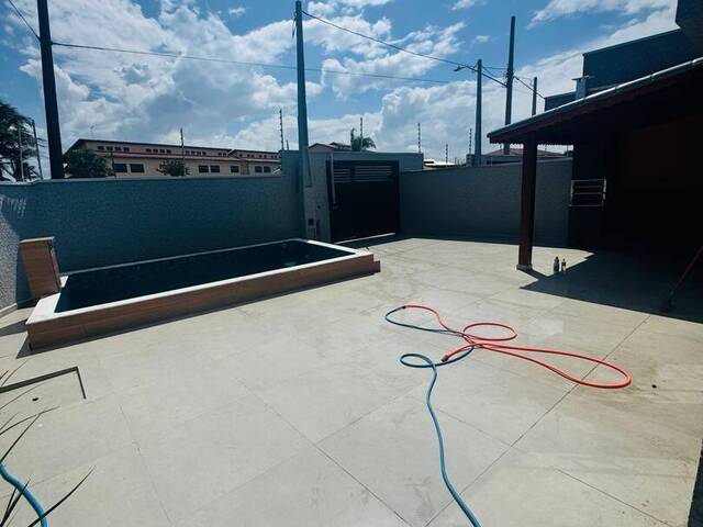 #2371 - Casa para Venda em Itanhaém - SP - 2
