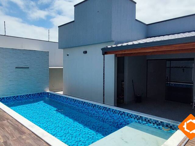 #2420 - Casa para Venda em Itanhaém - SP - 1