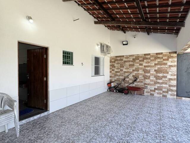 Casa para Venda em Itanhaém - 4