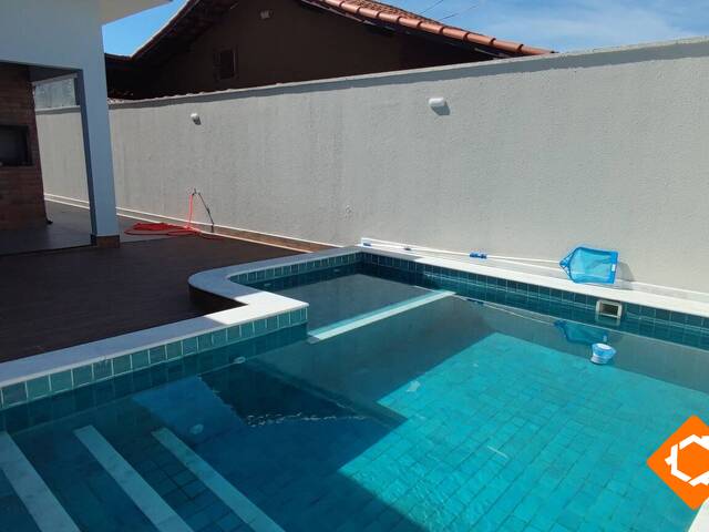 Casa para Venda em Itanhaém - 2