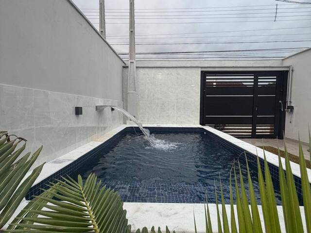 #2475 - Casa para Venda em Itanhaém - SP