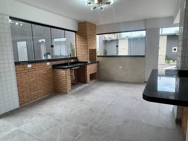 #2521 - Casa para Venda em Itanhaém - SP
