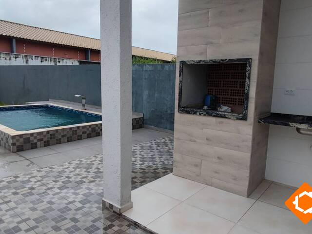 #2394 - Sobrado para Venda em Itanhaém - SP - 2