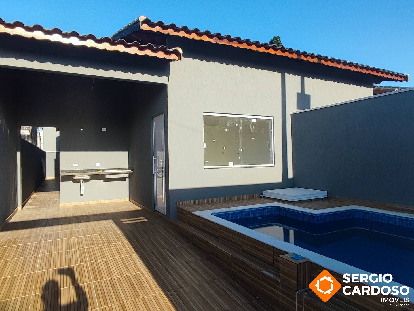 CASAS NOVAS  3 QUARTOS  PISCINA 100 M DO MAR  ITANHAÉM SP