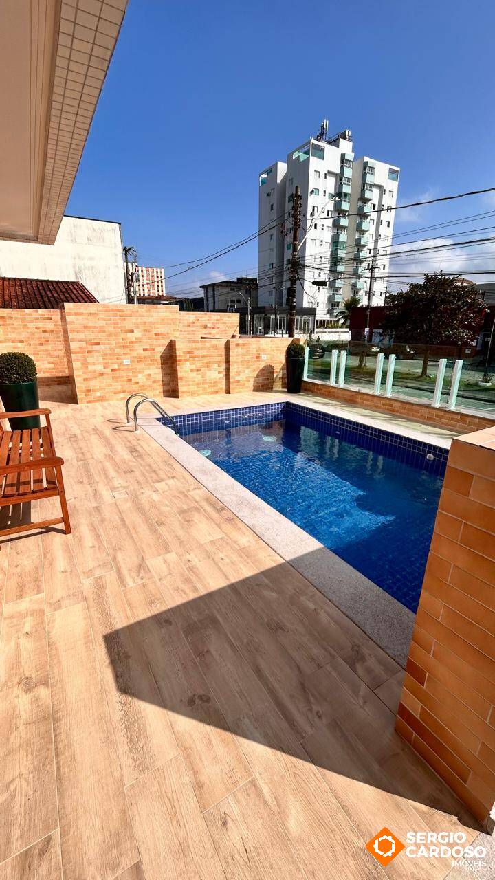 PROMOÇÃO DE AGOSTO! APARTAMENTO NO CENTRO APENAS 1 QUADRA DO MAR!