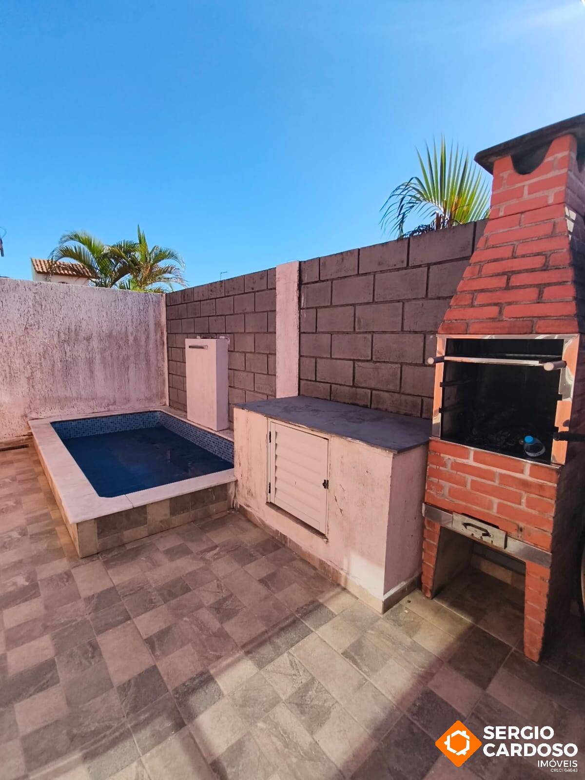 CASA EM CONDOMÍNIO FECHADO COM PISCINA PRIVATIVA! 2 QUARTOS - ITANHAEM/SP