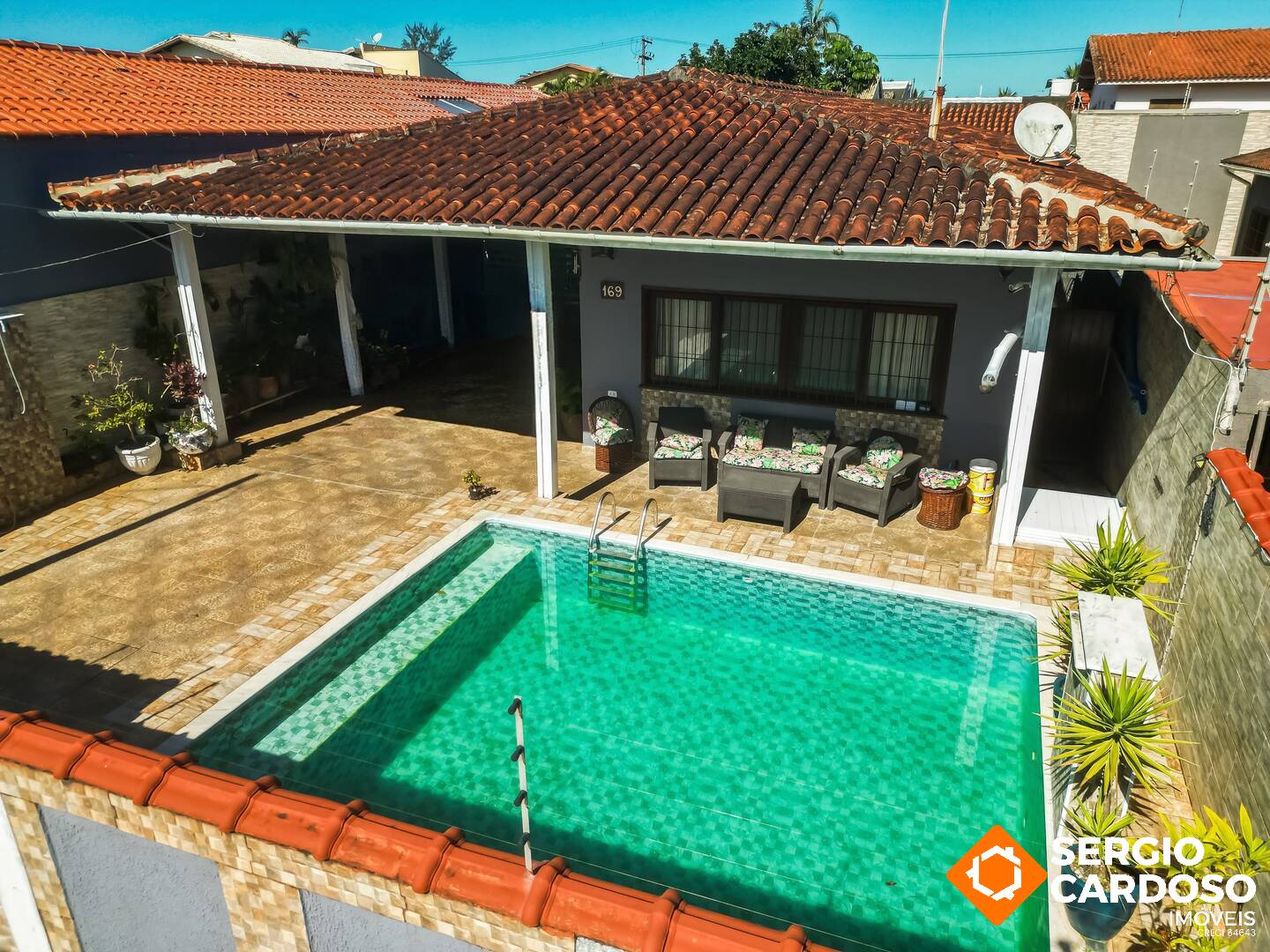 ÓTIMA CASA 4 QUARTOS PISCINA 150 M MAR LOCAL NOBRE ITANHAÉM